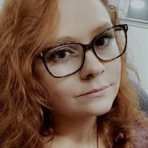 Meet your Posher, Cynthia